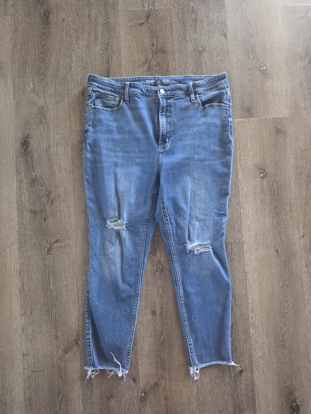 Women's Distressed Blue Jeans